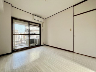 【居間・リビング】 | ロマネスク大名