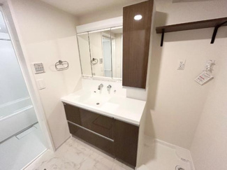 【洗面所】 | フォレスト離宮彩館 | 洗髪洗面化粧台