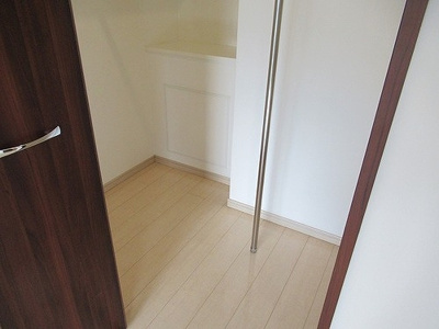 【収納】 | ライオンズ赤坂セントマークス | ウォークインクロゼット※前回募集時の写真２０２１年１月撮影