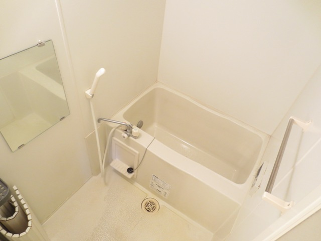 トレビナ中浦和の浴室