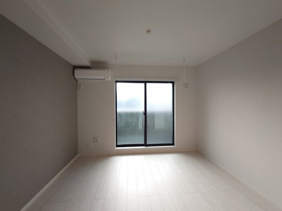 キャメル南流山9Aの居間・リビング