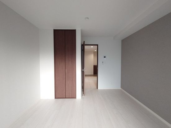 キャメル南流山9Aの居間・リビング