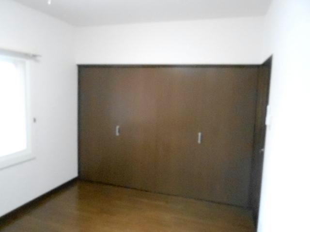 睦２－２－１６テラスハウスの洋室