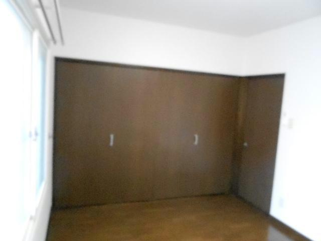 睦２－２－１６テラスハウスの洋室