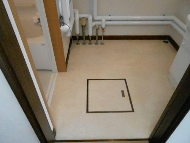 睦２－２－１６テラスハウスの洗面所