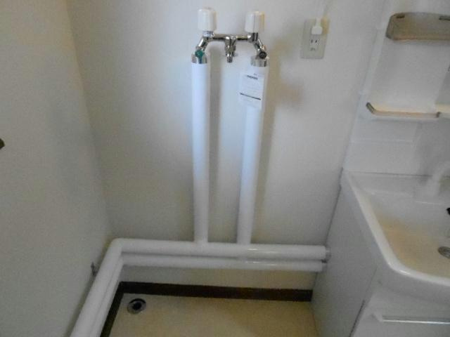 睦２－２－１６テラスハウスの洗面所