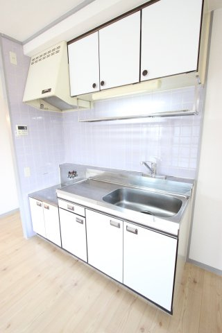 メゾン政喜Ⅲのキッチン|現状優先です。