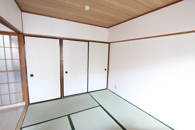 メゾン政喜Ⅲの設備|同物件の反転の間取りです。現状優先です。