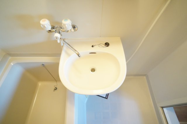 チェルヴォの洗面所