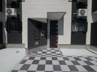 【エントランス】 | Starry春日 | 類似物件サンプル画像