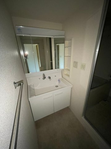 グレーシィ須磨アルテピアⅢ番街2の洗面所