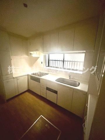 安立1丁目一戸建のキッチン