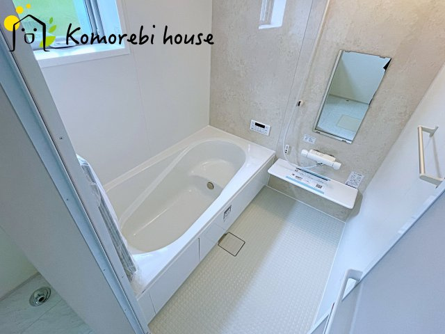 西区二ツ宮　新築一戸建て　リーブルガーデン　01の浴室|きれいなお風呂です