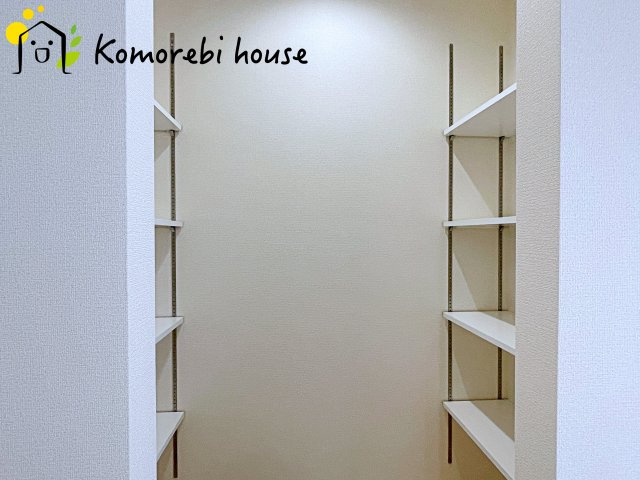 西区二ツ宮　新築一戸建て　リーブルガーデン　01の収納|収納のためのスペースです
