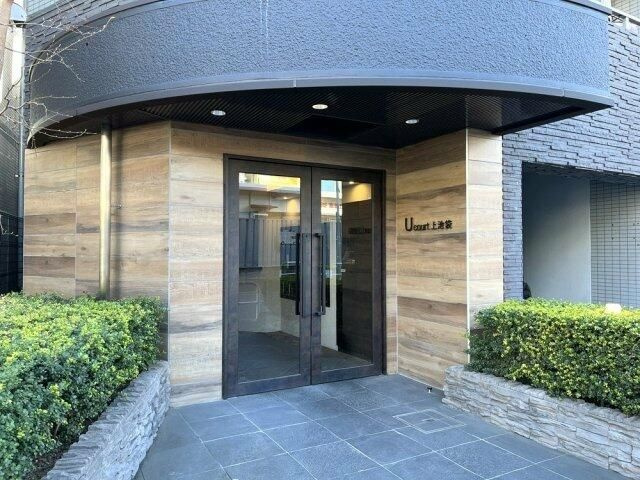 ユーコート上池袋のエントランス
