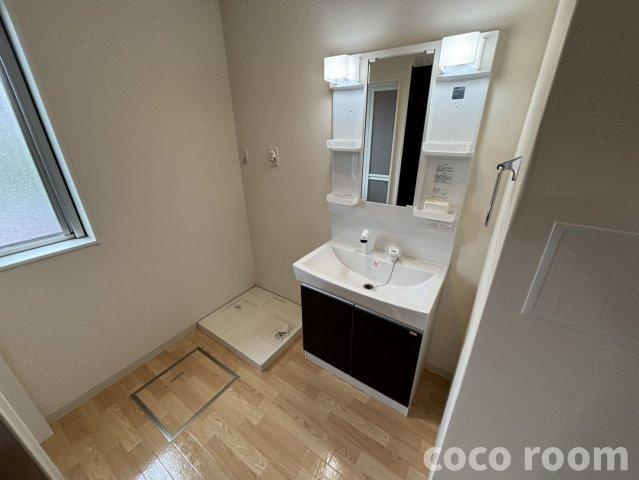 アイリスの独立洗面台