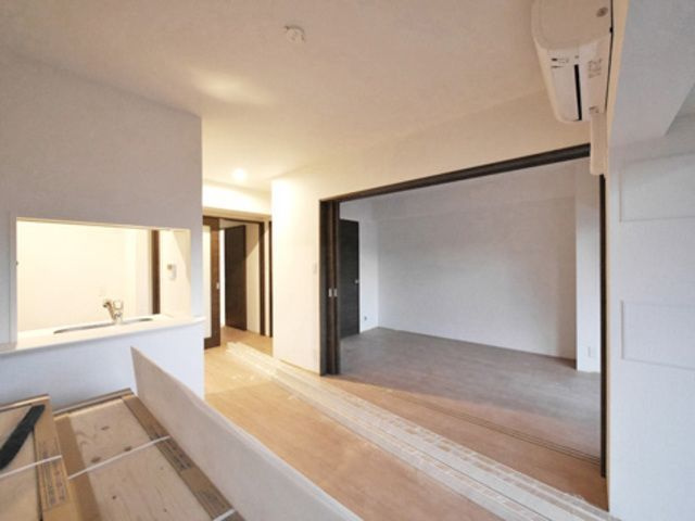 COURT TAKETOKU Ⅱの内装