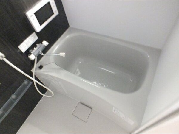 レジデンス千里丘の浴室