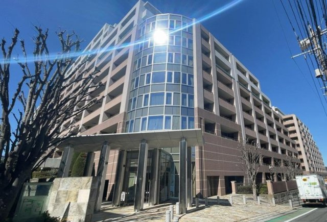 マナーズフォートスイートテラスの外観