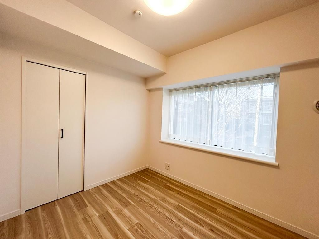 西東京市柳沢２丁目の中古マンションの洋室