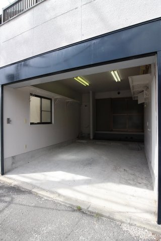 南別府4丁目戸建の駐車場