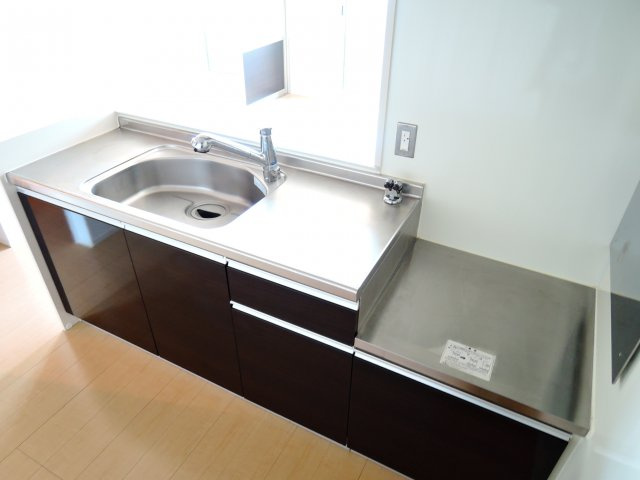 高槻市中川町のアパートのキッチン