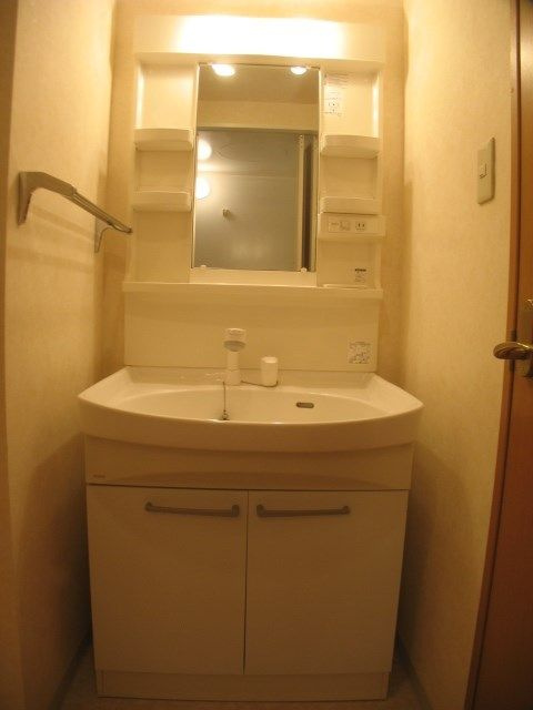 グレイスコート(埼玉)の独立洗面台