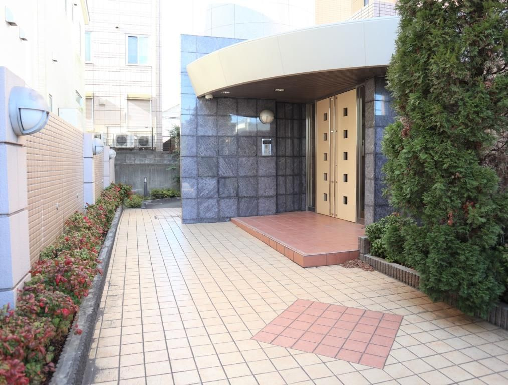 グレイスコート(埼玉)のエントランス