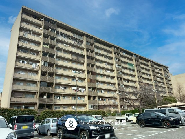 八戸ノ里グランドマンションB棟の外観|【リノベスト不動産】テナント物件は東大阪市含む大阪府下でご紹介可能です◎