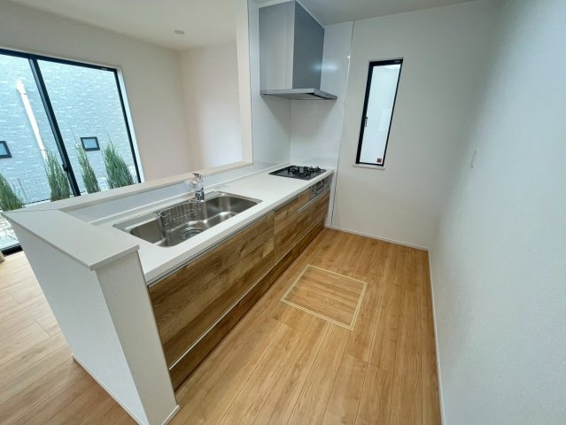 ハートフルタウン与那原町与那原　全4棟のキッチン