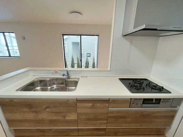 ハートフルタウン与那原町与那原　全4棟の洋室