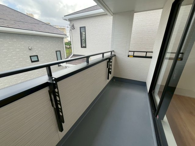 ハートフルタウン与那原町与那原　全4棟のバルコニー