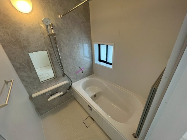 ハートフルタウン与那原町与那原　全4棟の浴室