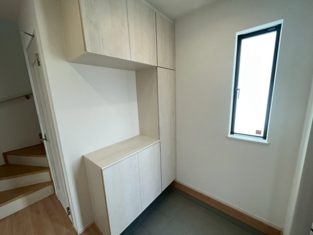 ハートフルタウン与那原町与那原　全4棟の居間・リビング