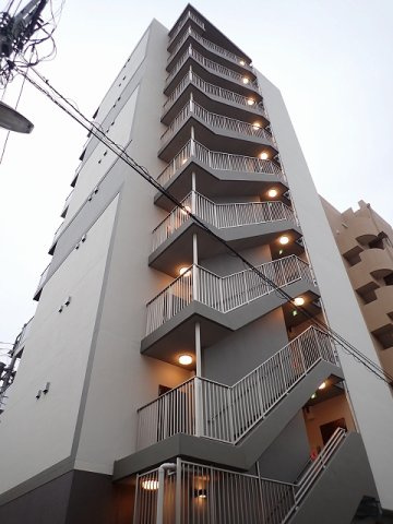 Como Palacio 日暮里の外観