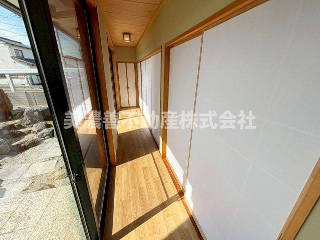６６６４２　本巣郡北方町北方中古戸建ての和室