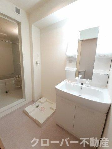 ヴィラ　エンゼル　Ⅲの洗面所