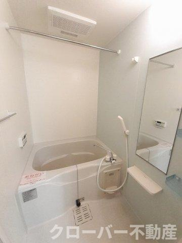 ヴィラ　エンゼル　Ⅲの浴室