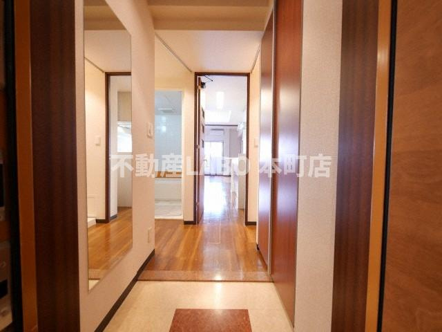 マスターズレジデンス道頓堀Ⅲの玄関