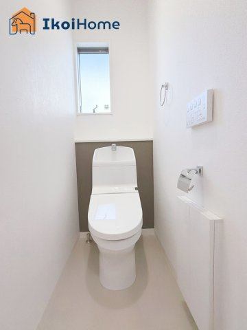 明石市大久保町松陰　中古戸建のトイレ|【ホームページに現地動画掲載中】●年中無休：当日予約可●トイレが2か所あるので夜中も楽ちん。