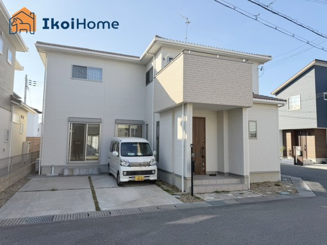 明石市大久保町松陰　中古戸建のエントランス|【ホームページに現地動画掲載中】●年中無休：当日予約可●夜間でもご案内可能。いつでも問い合わせ可！