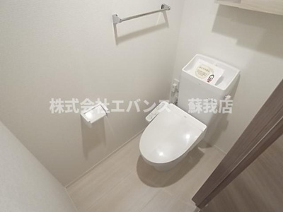 【トイレ】 | Ｄ-ＲＯＯＭ神明町 | ゆったりとした空間のトイレです