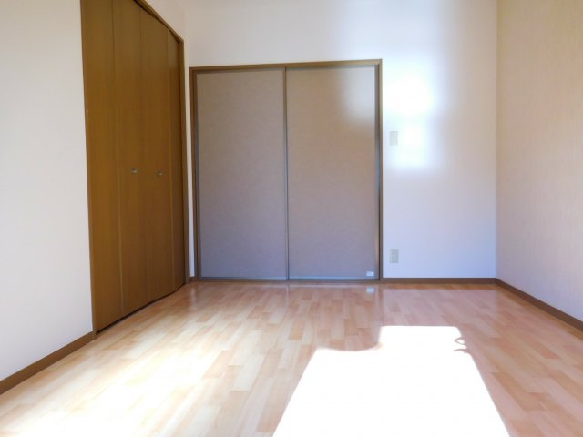 高槻市大冠町２丁目のアパートの内装