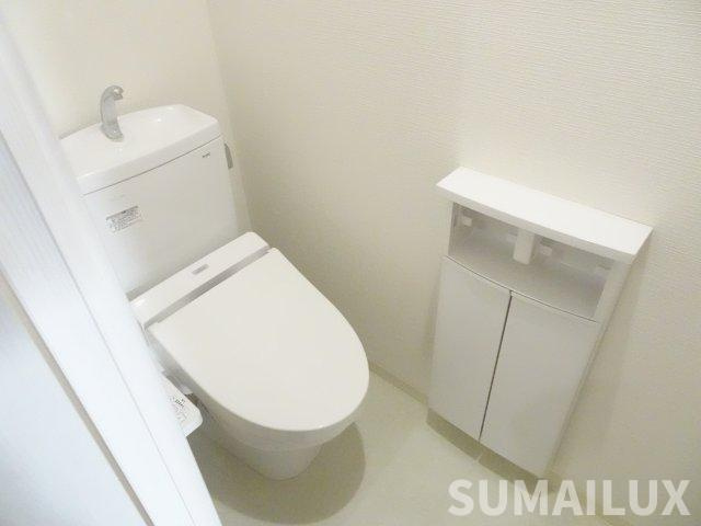 熊本市中央区出水１丁目の賃貸マンションのトイレ