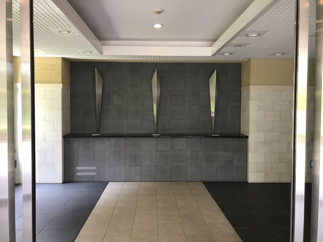 プロスペクト恩賜公園のロビー