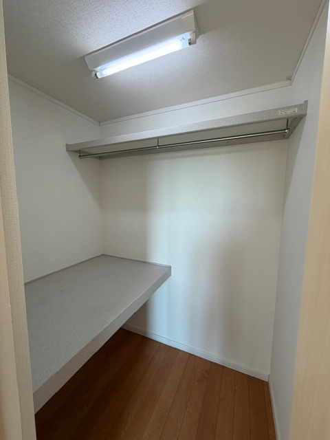 パルテBの収納|※入居中の為、同タイプ別のお部屋の写真となります。