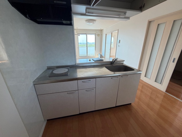 パルテBのキッチン|※入居中の為、同タイプ別のお部屋の写真となります。