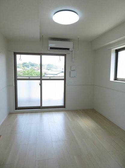 【居間・リビング】 | レギオン