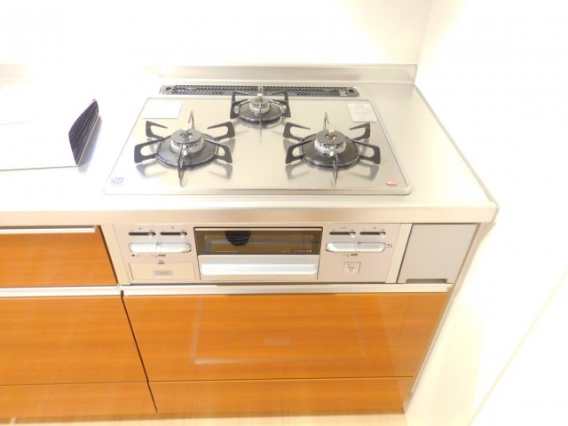 高槻市城西町のアパートのキッチン