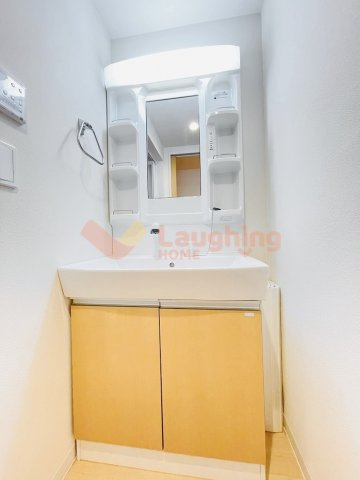 ユニヴァリィルミナスの洗面所|使いやすい洗面所です